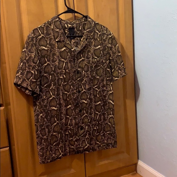 Mens Designer Shirt - Picture 2 of 4